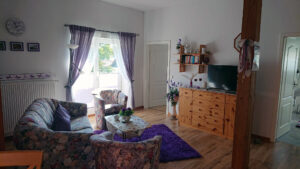 Ferienwohnung "Fliedertraum" - Wohnbereich